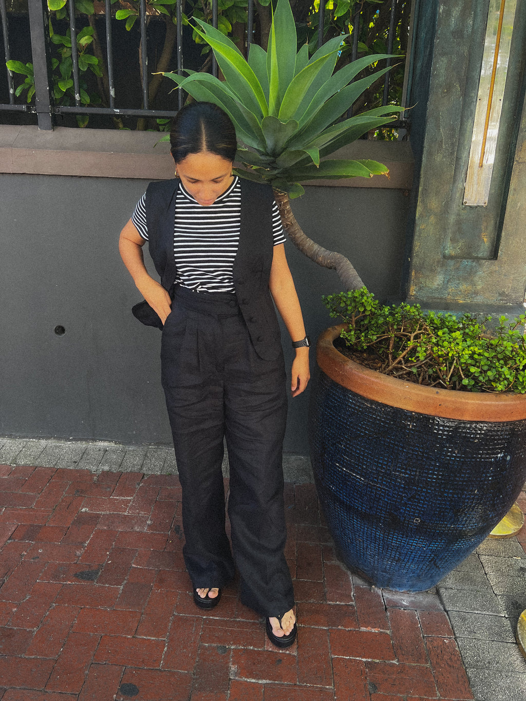 Linen Pleat Trouser